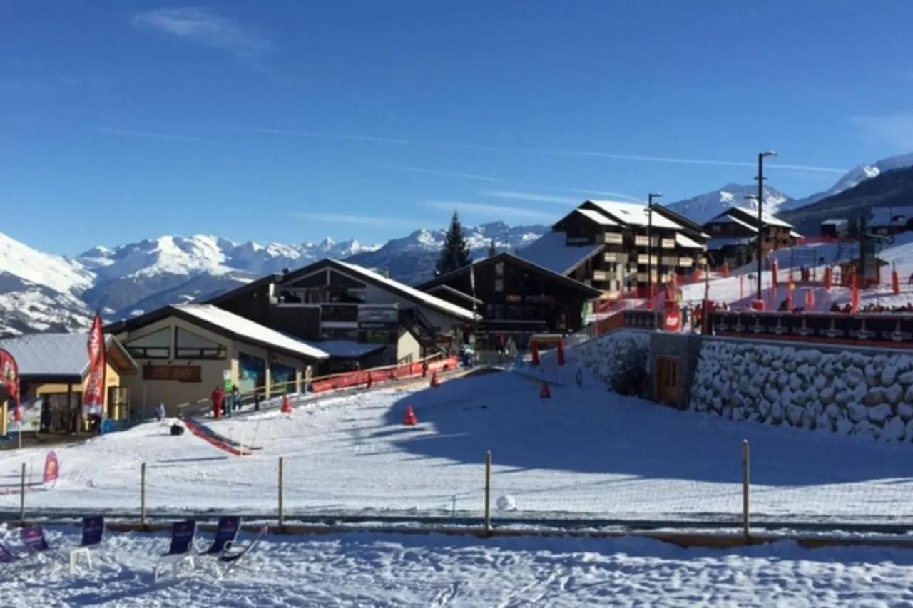 לה פלאנייה Le Chalet De Montalbert 25C 0*, לה פלאנייה